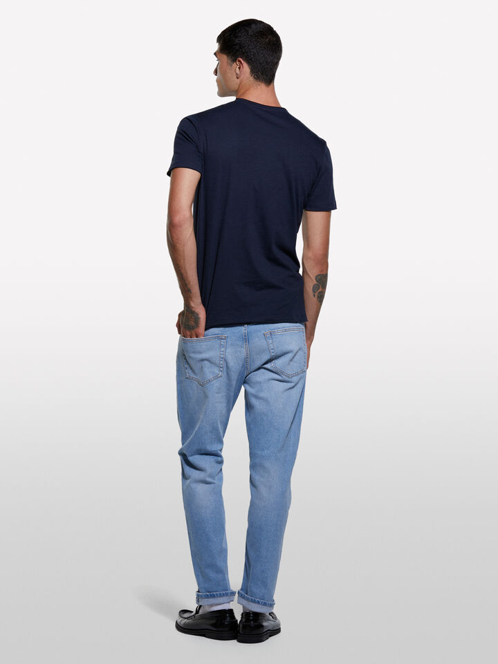 T-shirt a maniche corte slim fit blu scuro - t-shirt a manica corta da uomo - Blu Scuro | Sisley image number 2